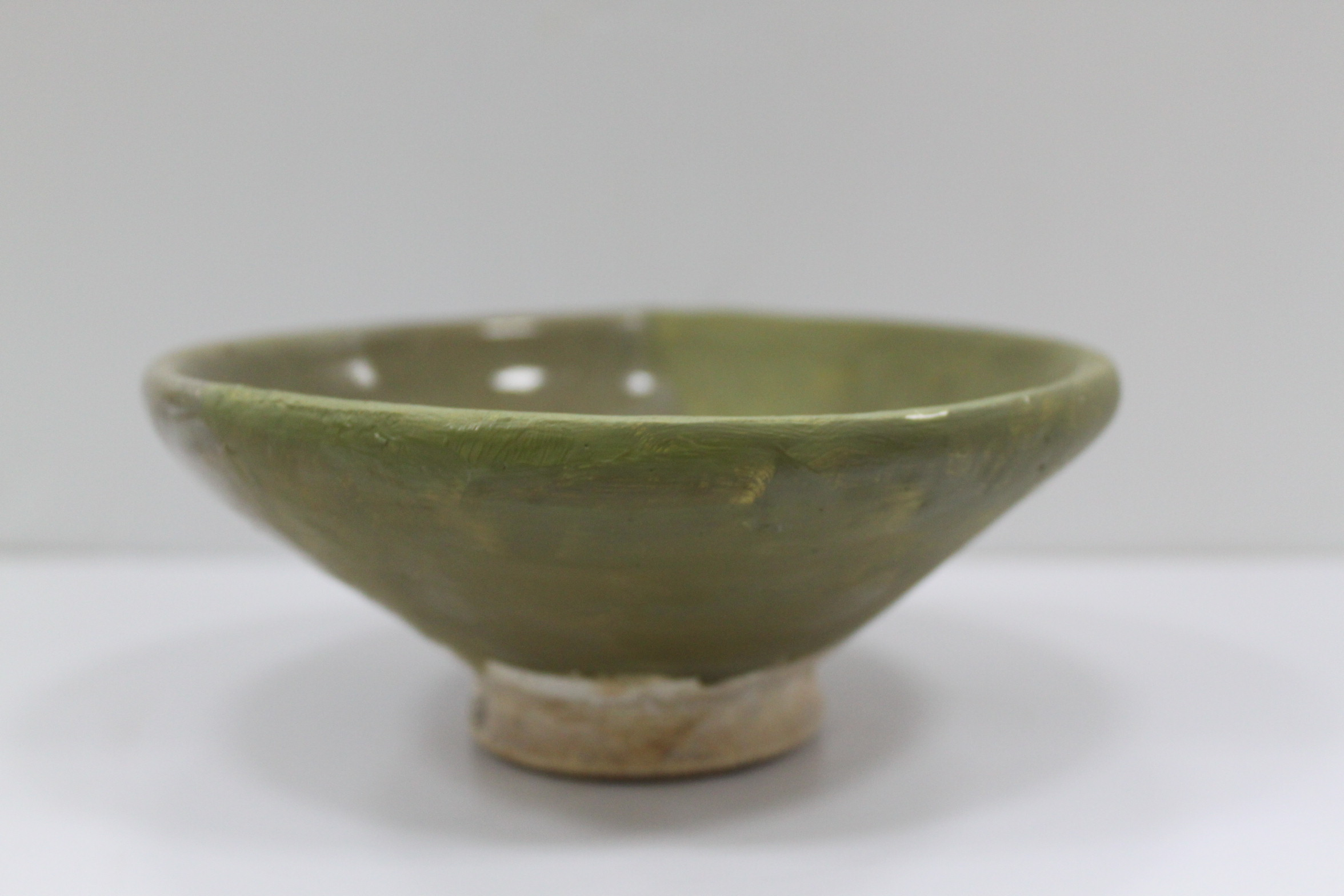 绿釉小碗